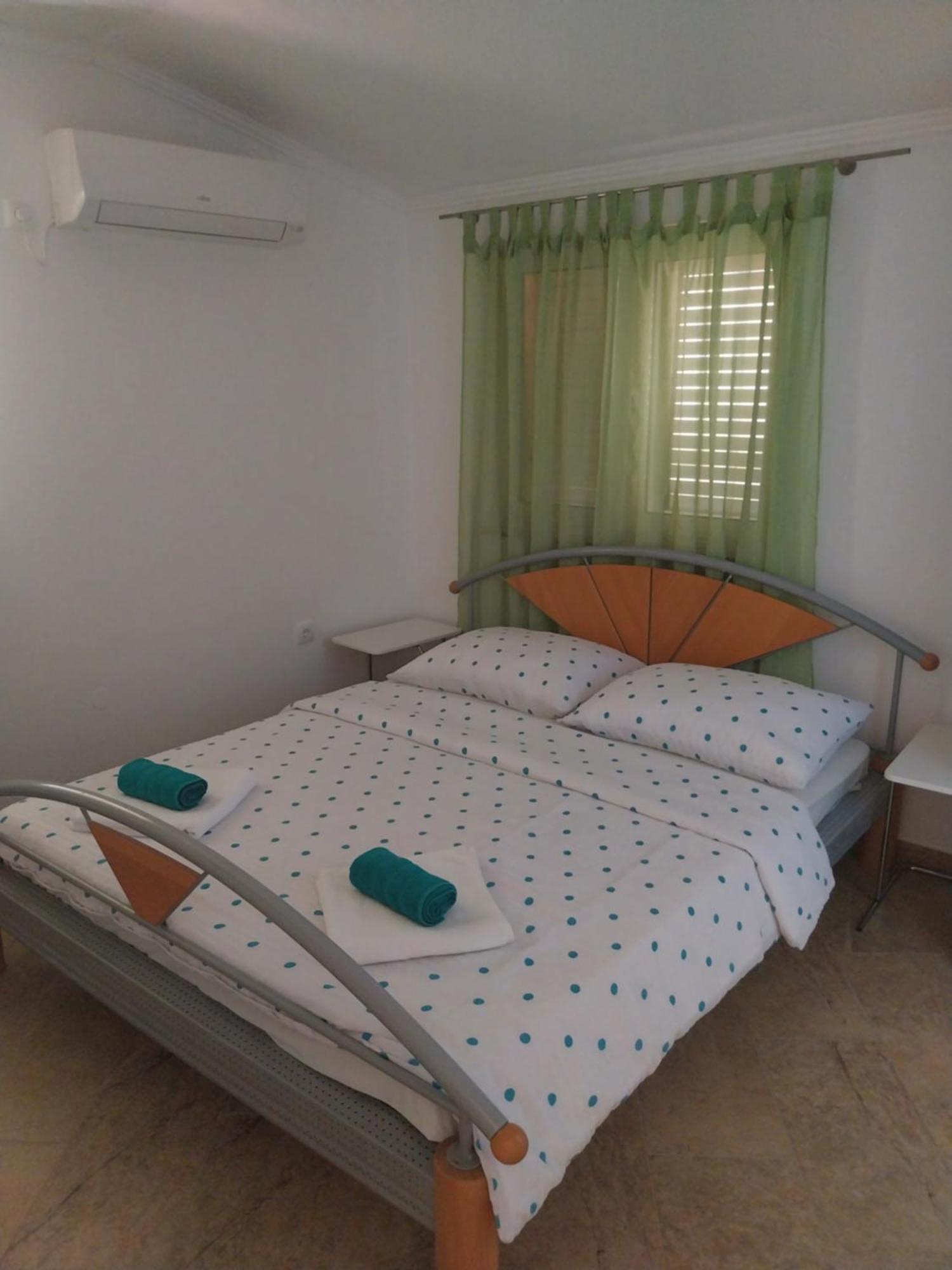 Rezidence Palma 2 Apartment Пореч Екстериор снимка